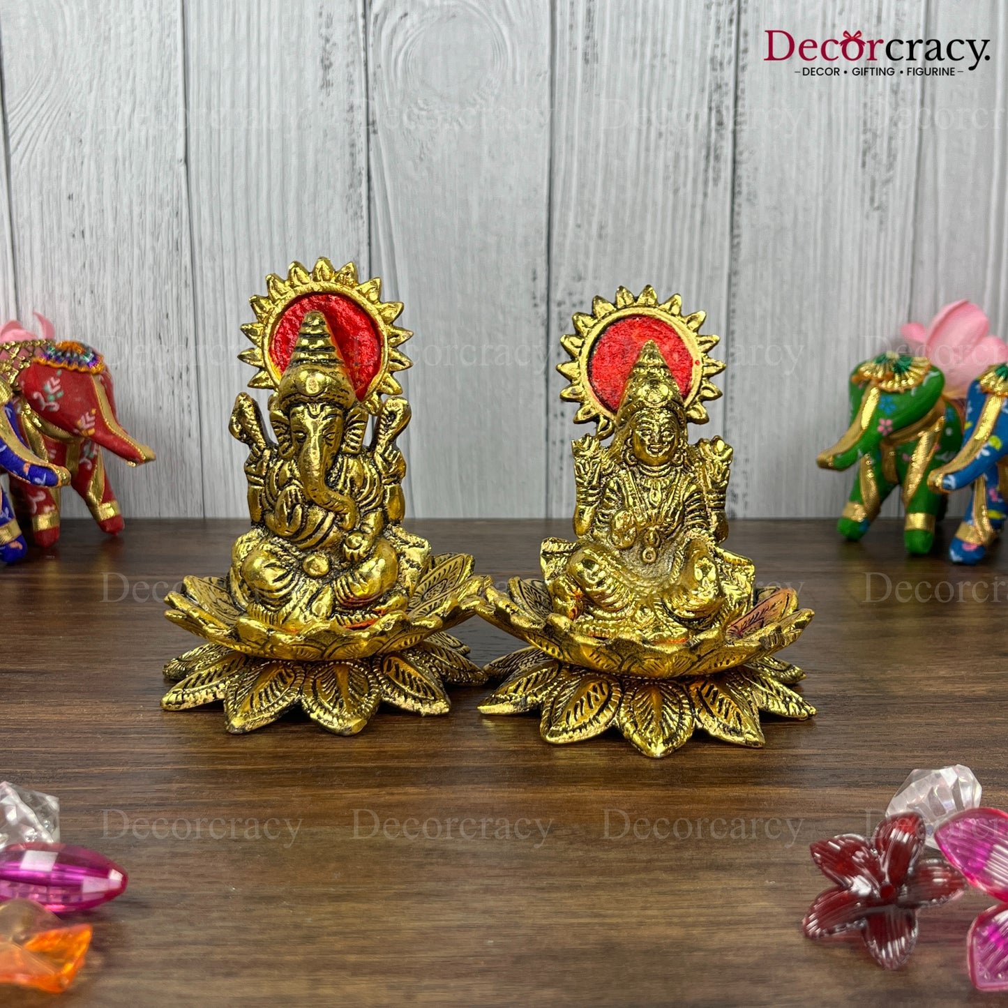 Shree Lakshmi Ganesh Lotus Metal golden