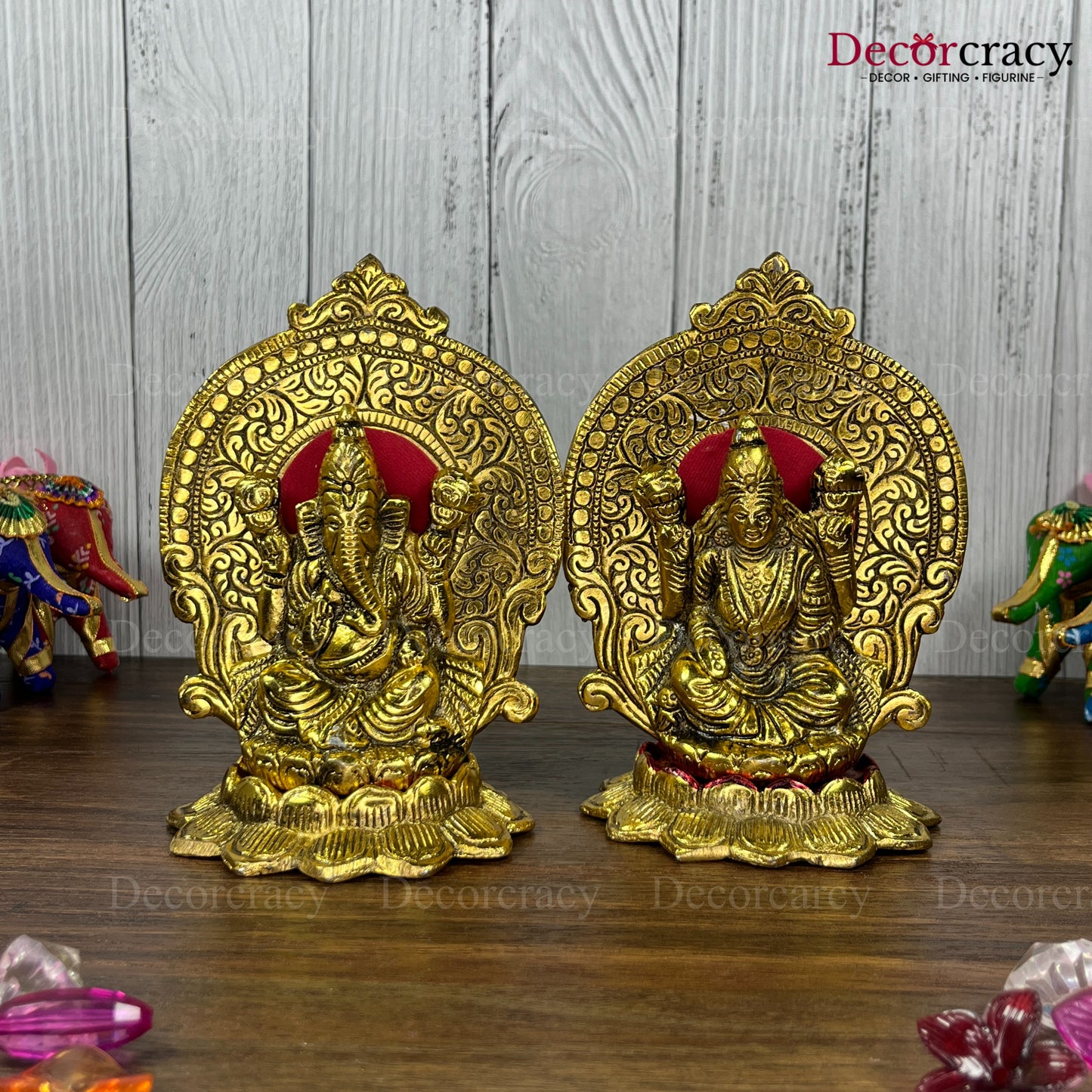 Shree Lakshmi Ganesh Lotus Metal golden