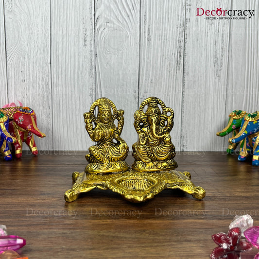 Shree Lakshmi Ganesh Deepak Metal golden