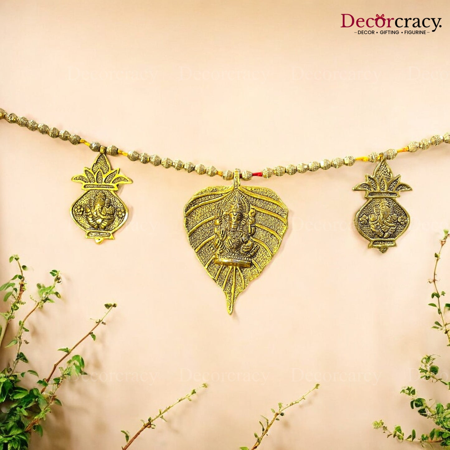 Shubh Labh Ganesh Leaf Bandarwaal Metal golden