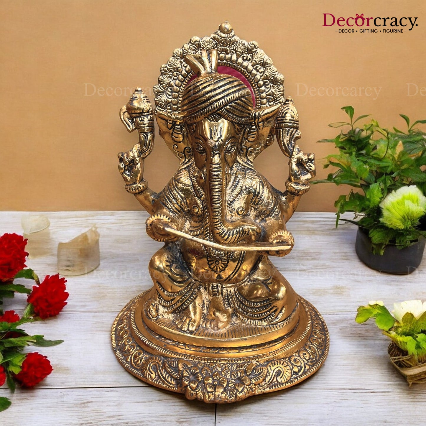 Pagdi Ganesh Reading Metal golden