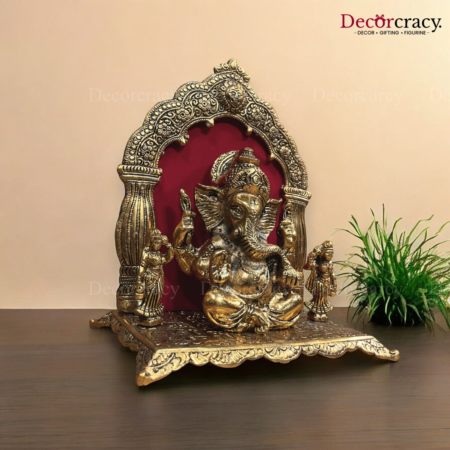 Riddhi Siddhi Ganesh Sooraj Mehraab Metal golden