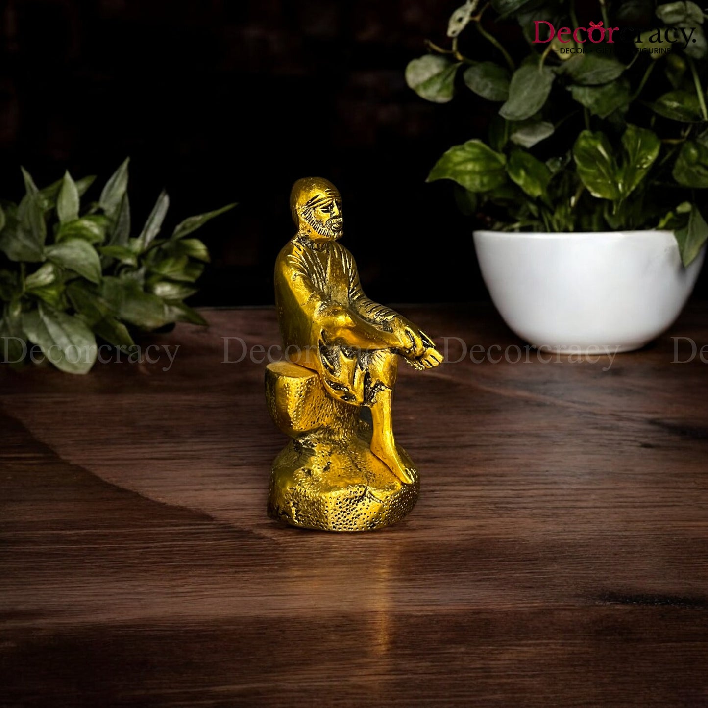 Sai Baba Sitting Metal golden