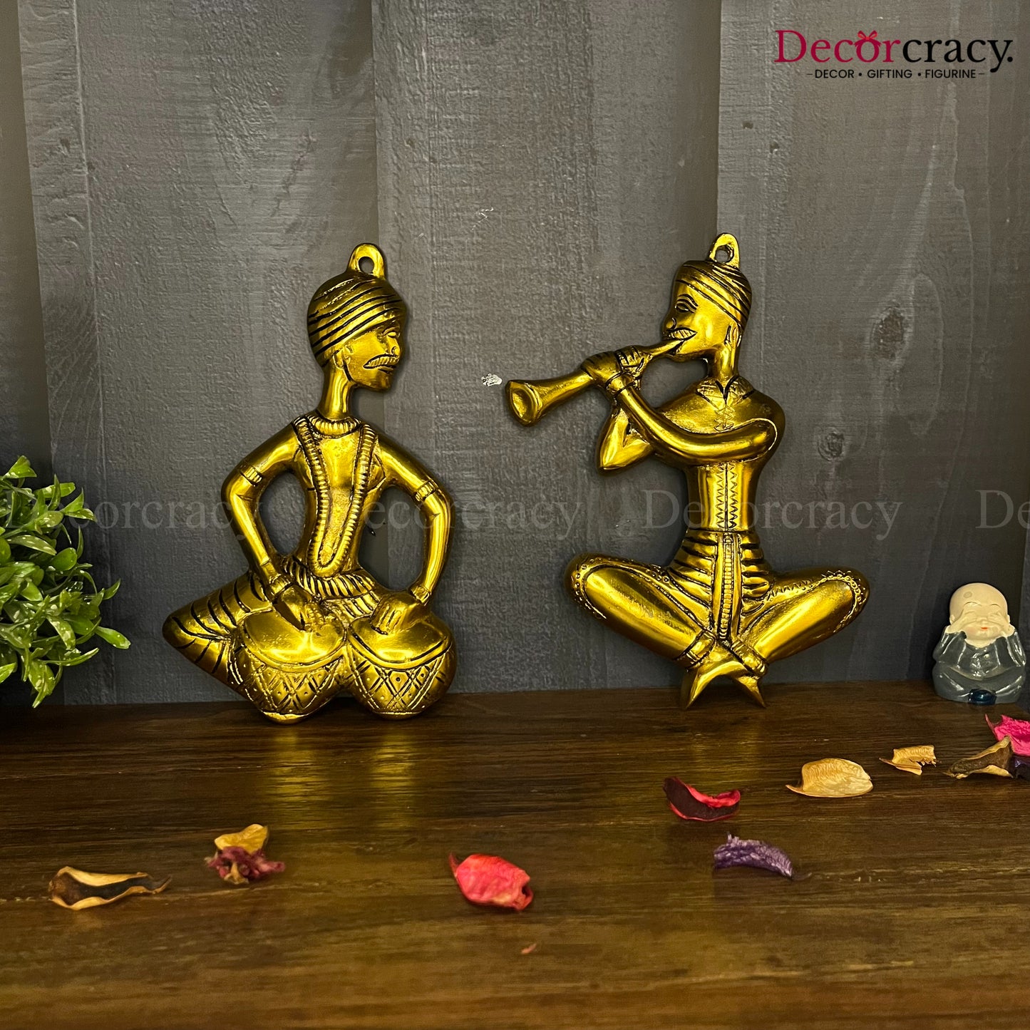 2 Pc Musician set Wall Hanging Metal golden