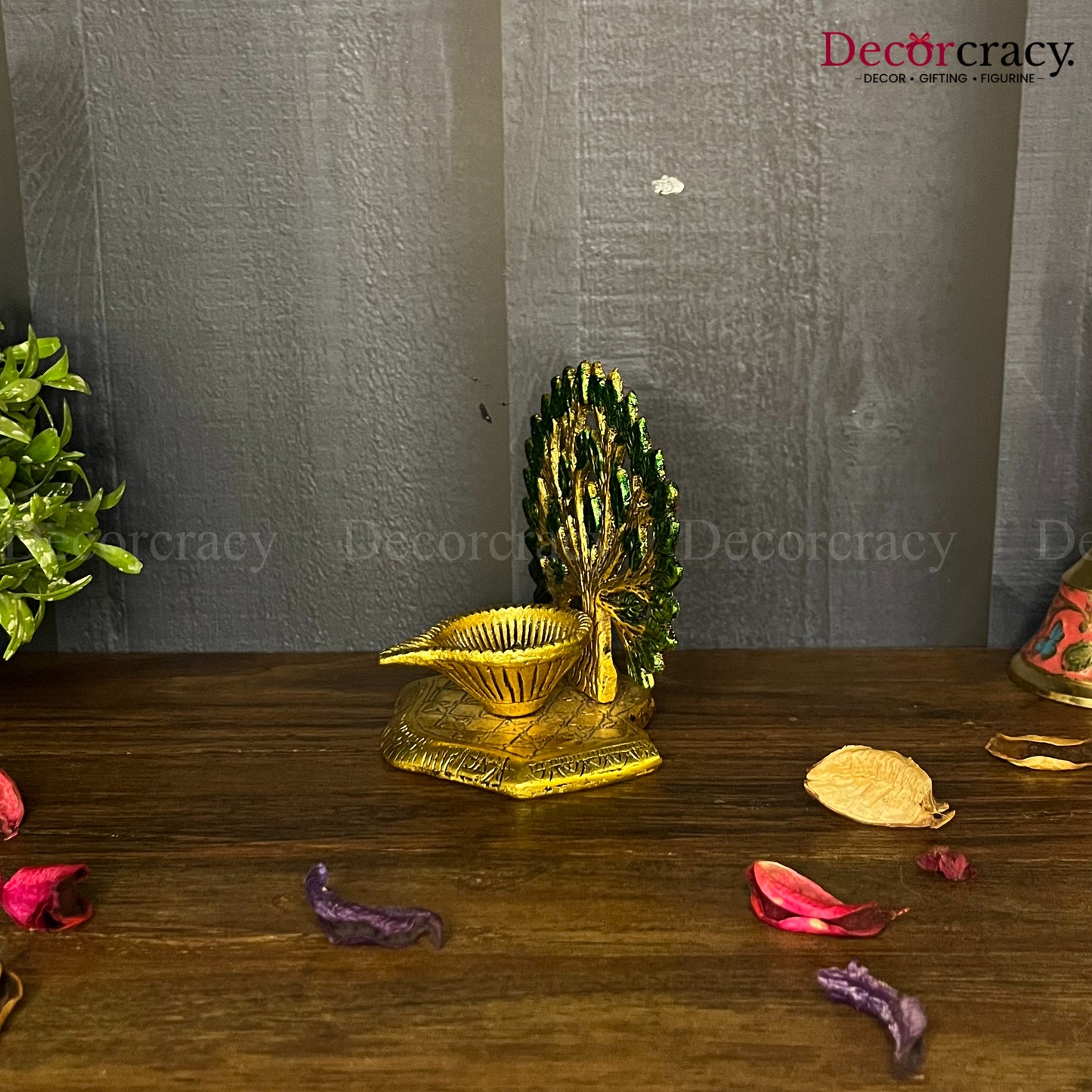 Tree Oil Deepak for Aarti Pooja Ped Metal golden