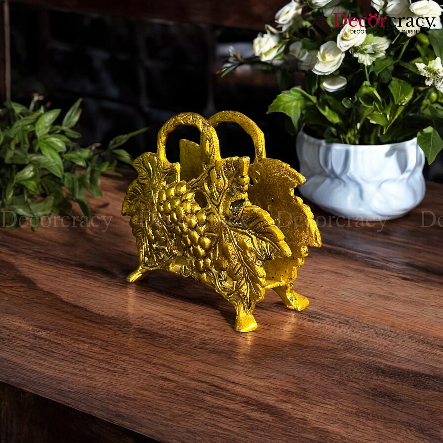 Tissue holder in Grape design Metal golden