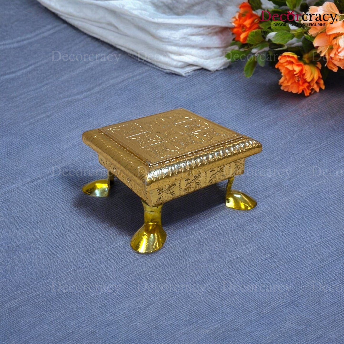 Rajwadi Chowki Patla 4" Wooden golden