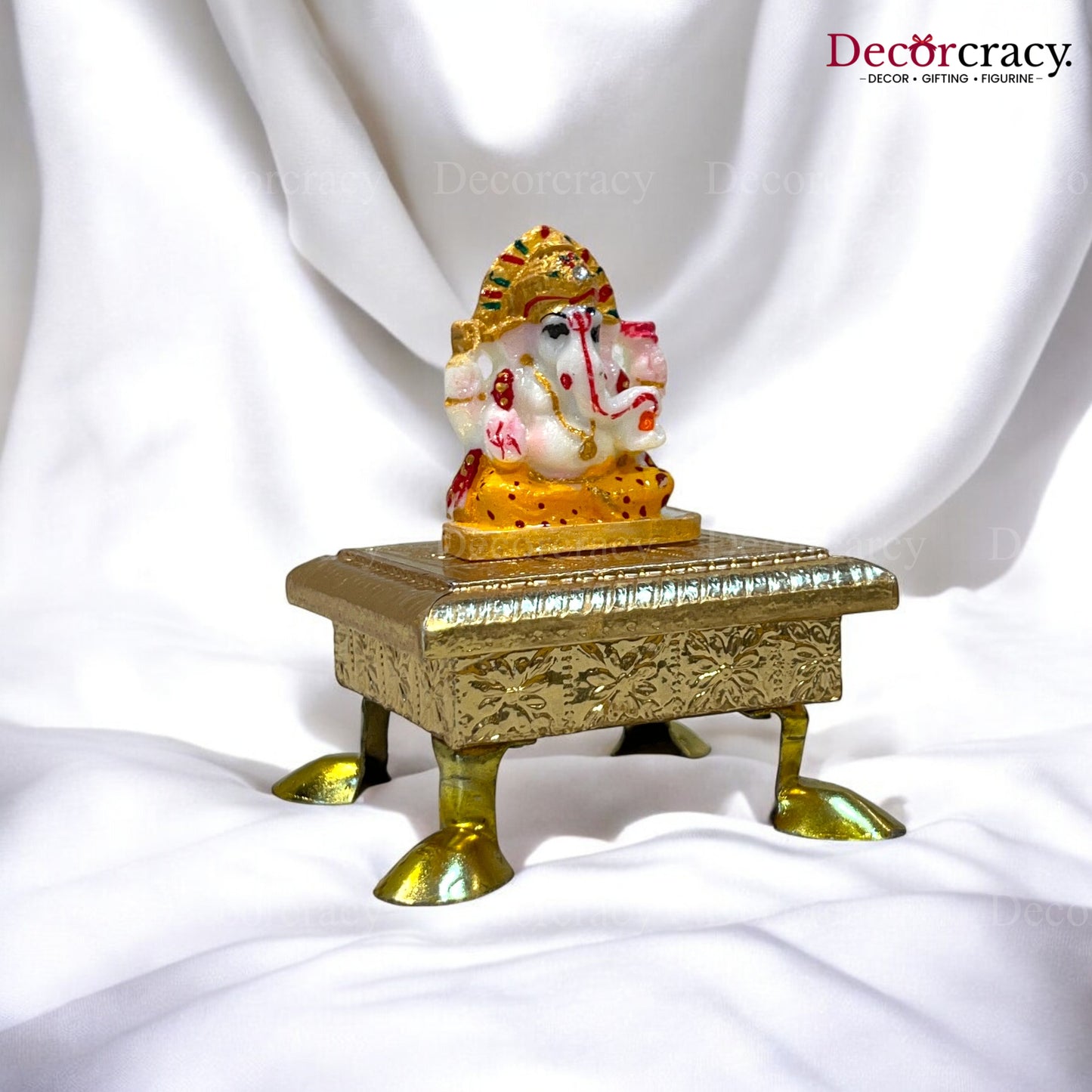 Rajwadi Chowki Patla 4" Wooden golden