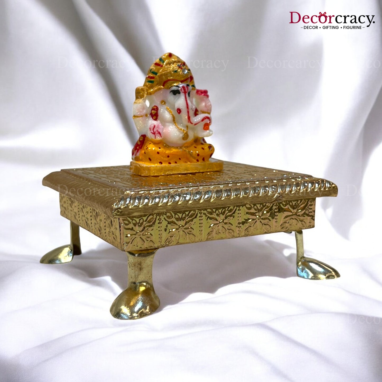 Rajwadi Chowki Patla 5" Wooden golden
