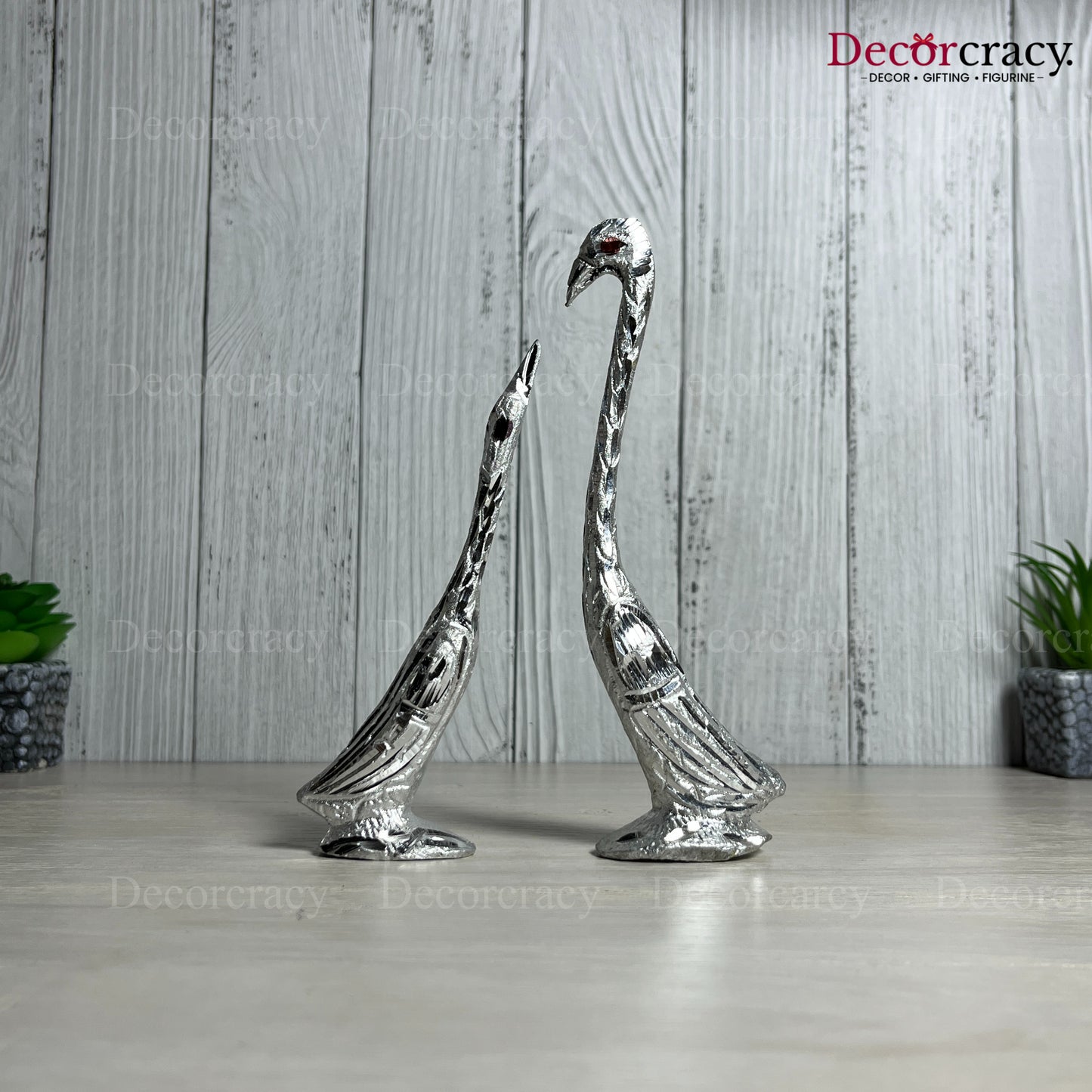 Silver Kissing Swan Couple Aluminium Metal Love Birds Romantic Home Décor