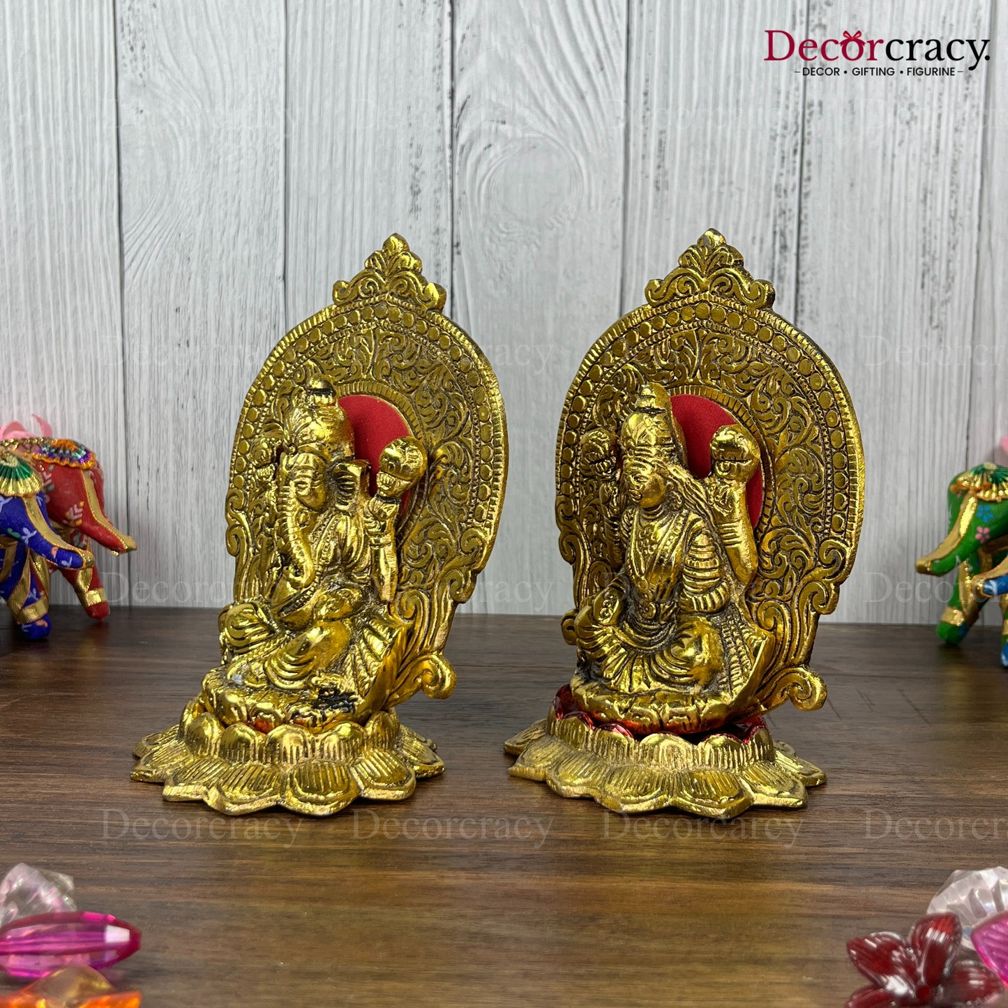 Shree Lakshmi Ganesh Lotus Metal golden