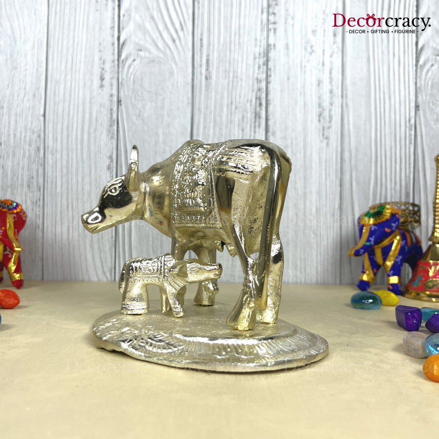 Kaamdhenu Guy Laxmi Ganesh incarved Metal silver Medium