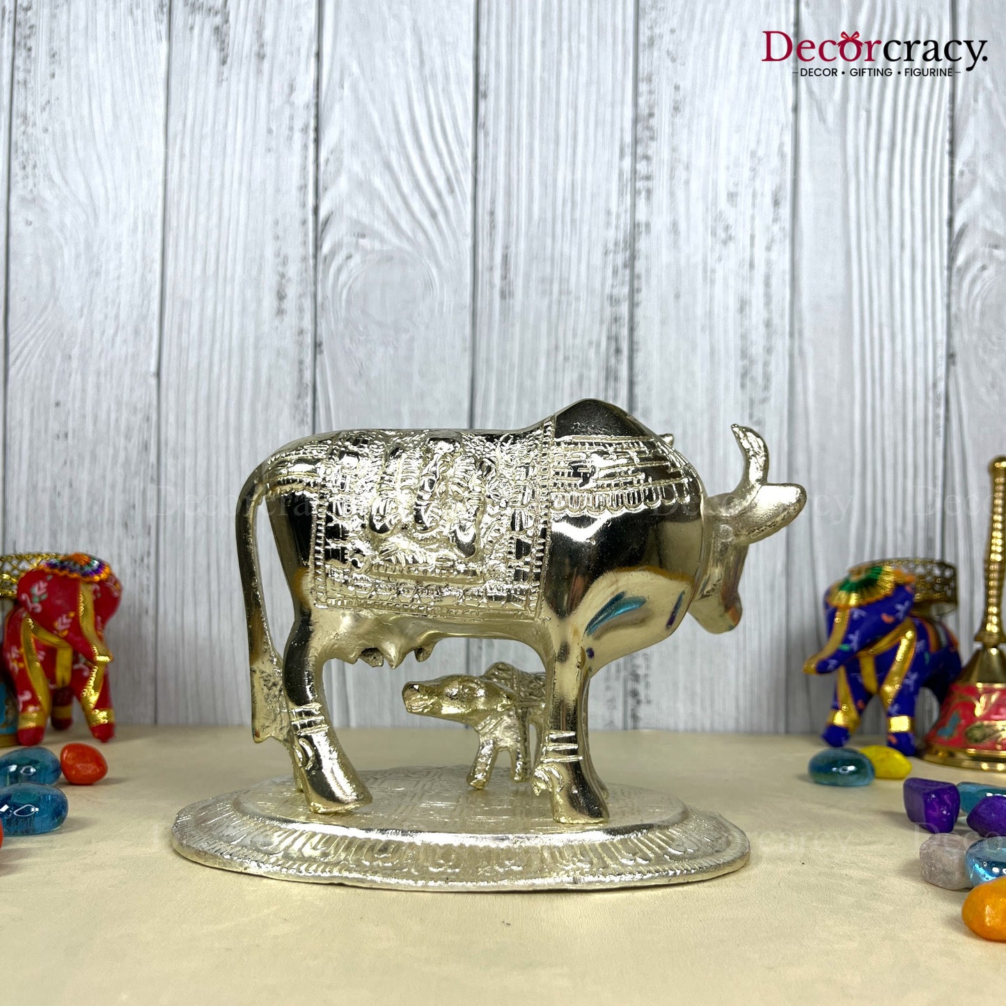 Kaamdhenu Guy Laxmi Ganesh incarved Metal silver Medium