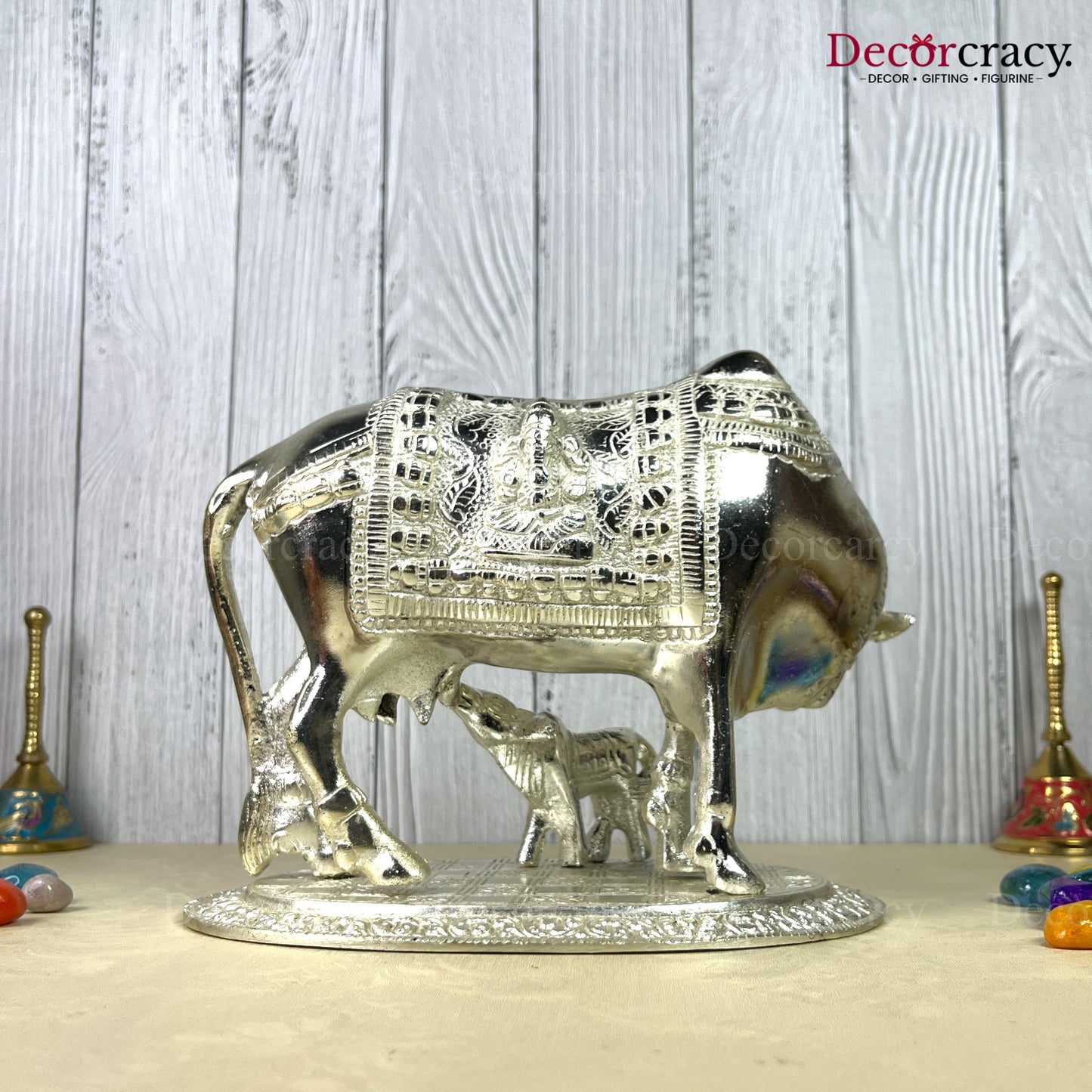Kaamdhenu Guy Laxmi Ganesh incarved Metal silver Big