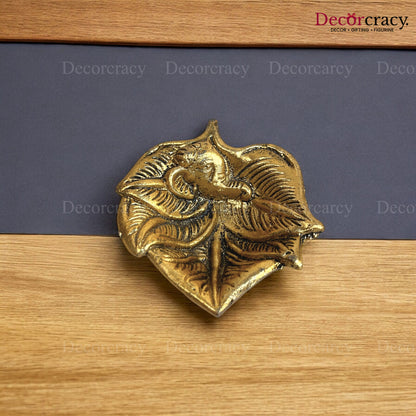 Maple Ganesh Leaf Deepak Metal golden