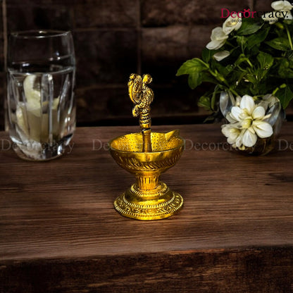 Single Peacock Oil Aarti Mor Deepak Metal golden