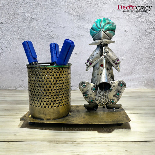 Musician Pen Holder Antique Gold Iron Showpiece Vintage Tribal Art TV Unit Décor Tabletop