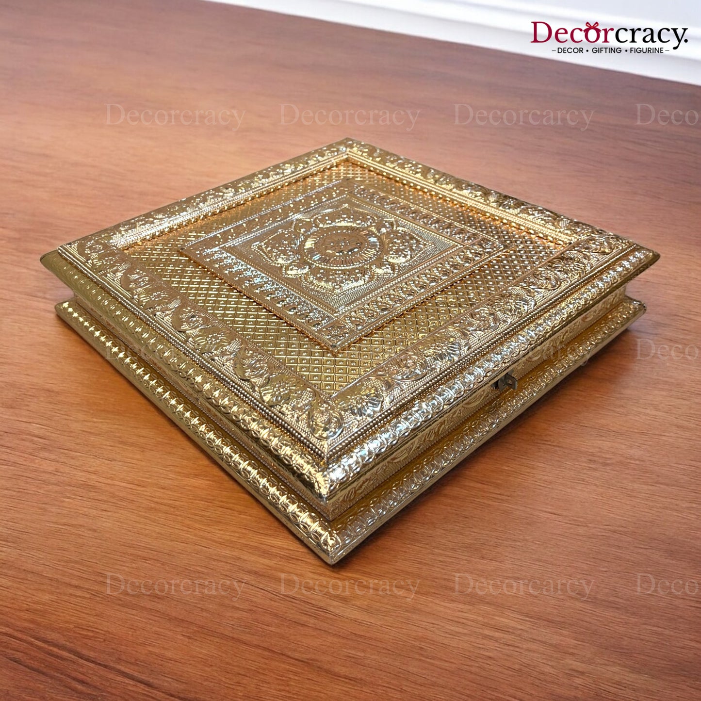 Golden 6 Partition Dry Fruit Mukhwas Box Fine Quality Wooden 12"