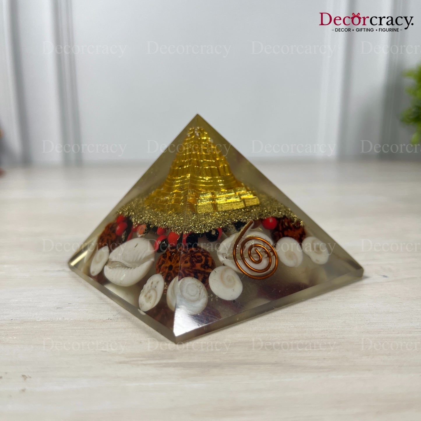 Lakshmi Pyramid Vastu Dhan Varsha Yantra Resin 3"
