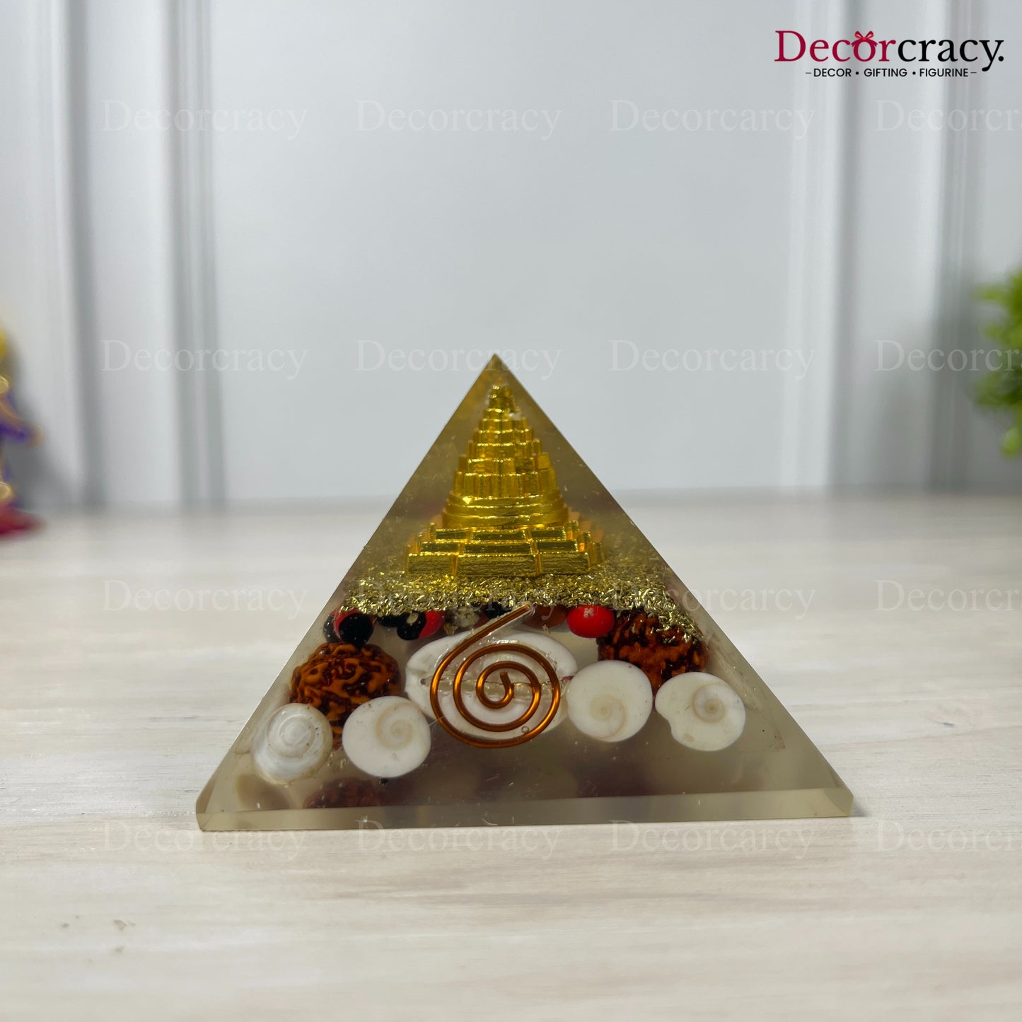 Lakshmi Pyramid Vastu Dhan Varsha Yantra Resin 3"