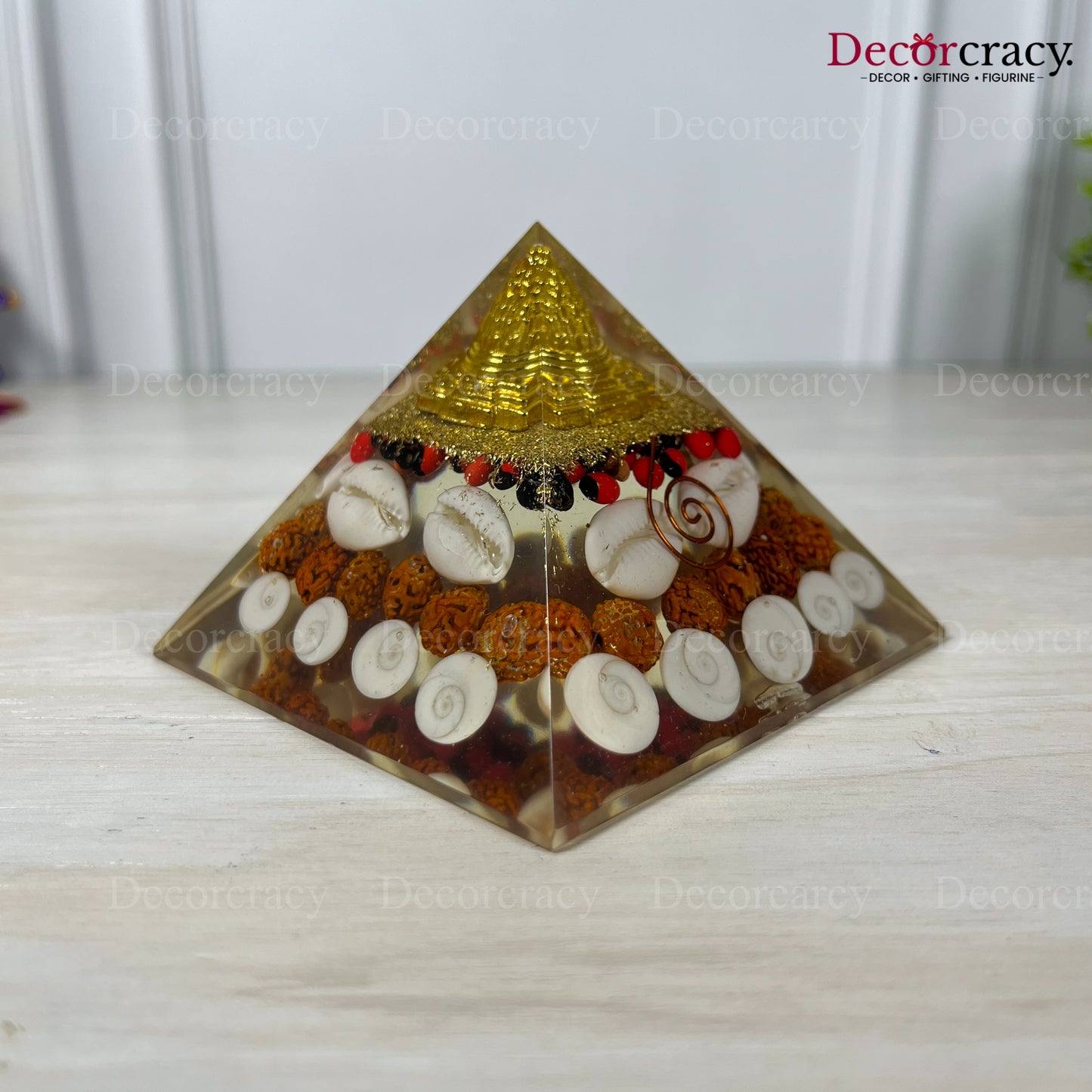 Lakshmi Pyramid Vastu Dhan Varsha Yantra Resin 4"