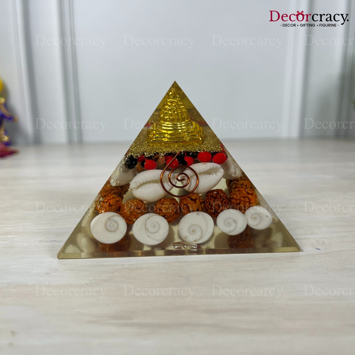 Lakshmi Pyramid Vastu Dhan Varsha Yantra Resin 4"