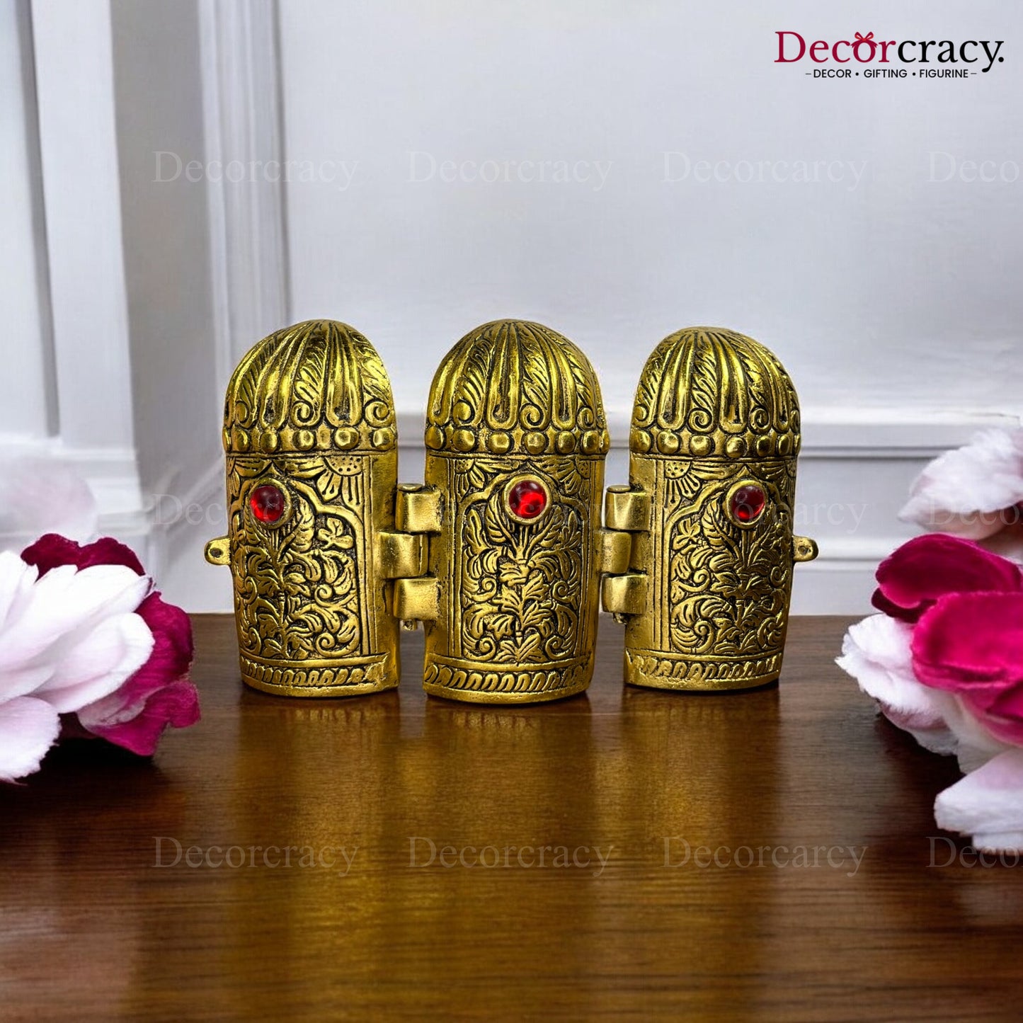 Shree Lakshami Ganesh Saraswati Round Folding Capsule Metal golden