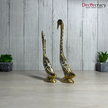Golden Kissing Swan Couple Aluminium Metal Love Birds Romantic Home Décor
