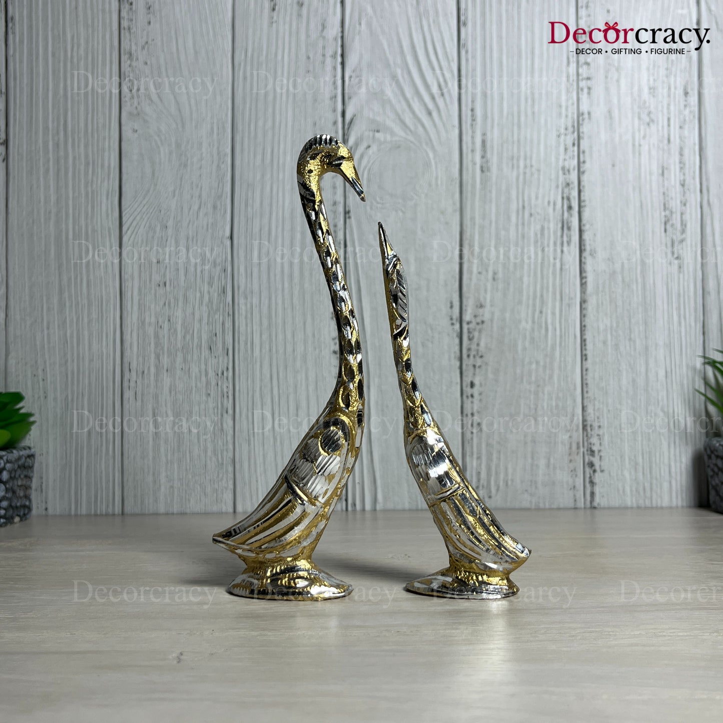 Golden Kissing Swan Couple Aluminium Metal Love Birds Romantic Home Décor8"