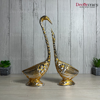 Golden Kissing Swan Couple Aluminium Metal Love Birds Romantic Home Décor11"