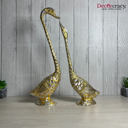 Golden Kissing Swan Couple Aluminium Metal Love Birds Romantic Home Décor15"
