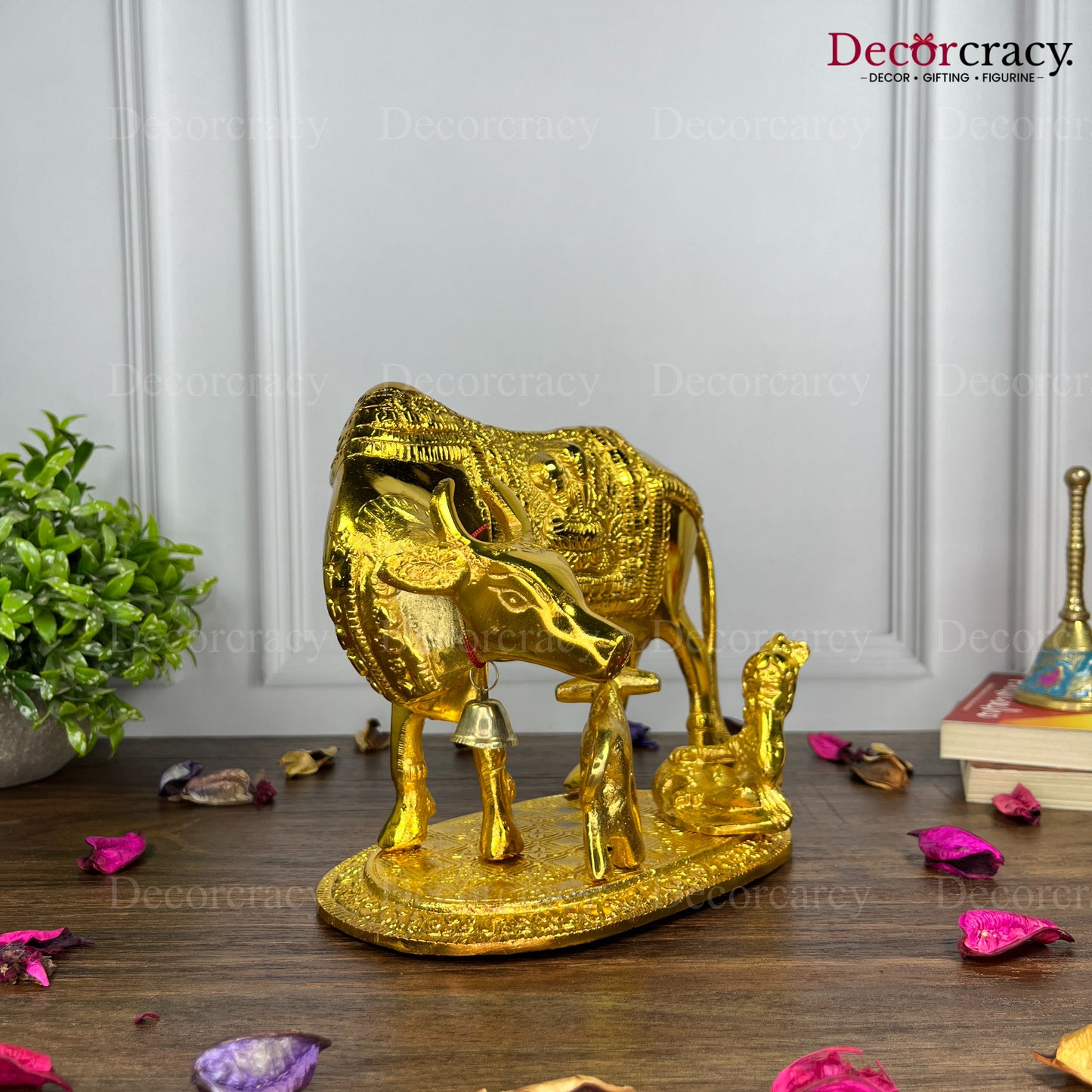 Laddu Gopal Kaamdhenu Guy Laxmi Ganesh incarved Metal golden