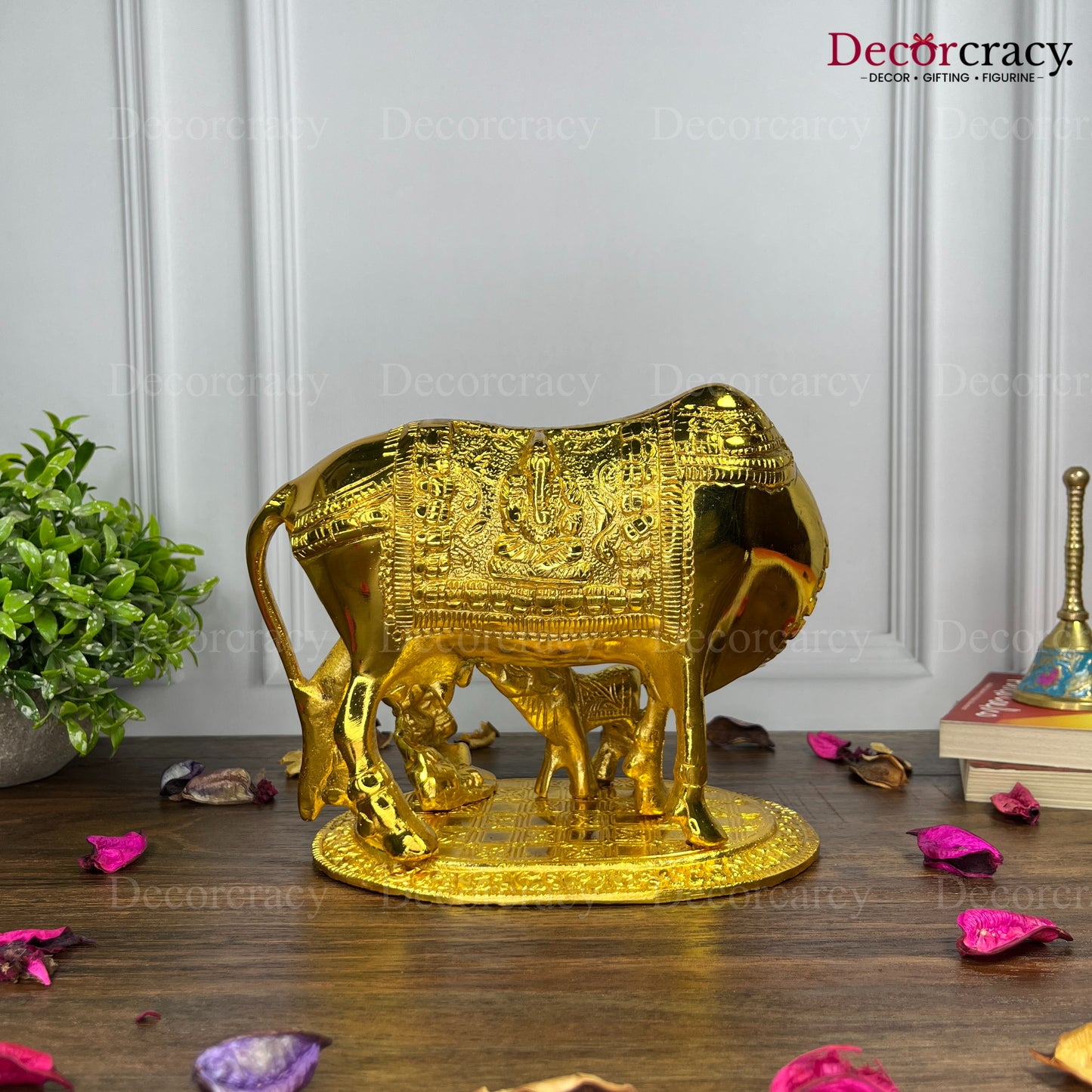 Laddu Gopal Kaamdhenu Guy Laxmi Ganesh incarved Metal golden
