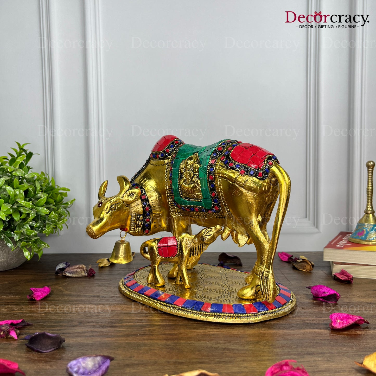 Kaamdhenu Guy Laxmi Ganesh incarved Metal Multicolor
