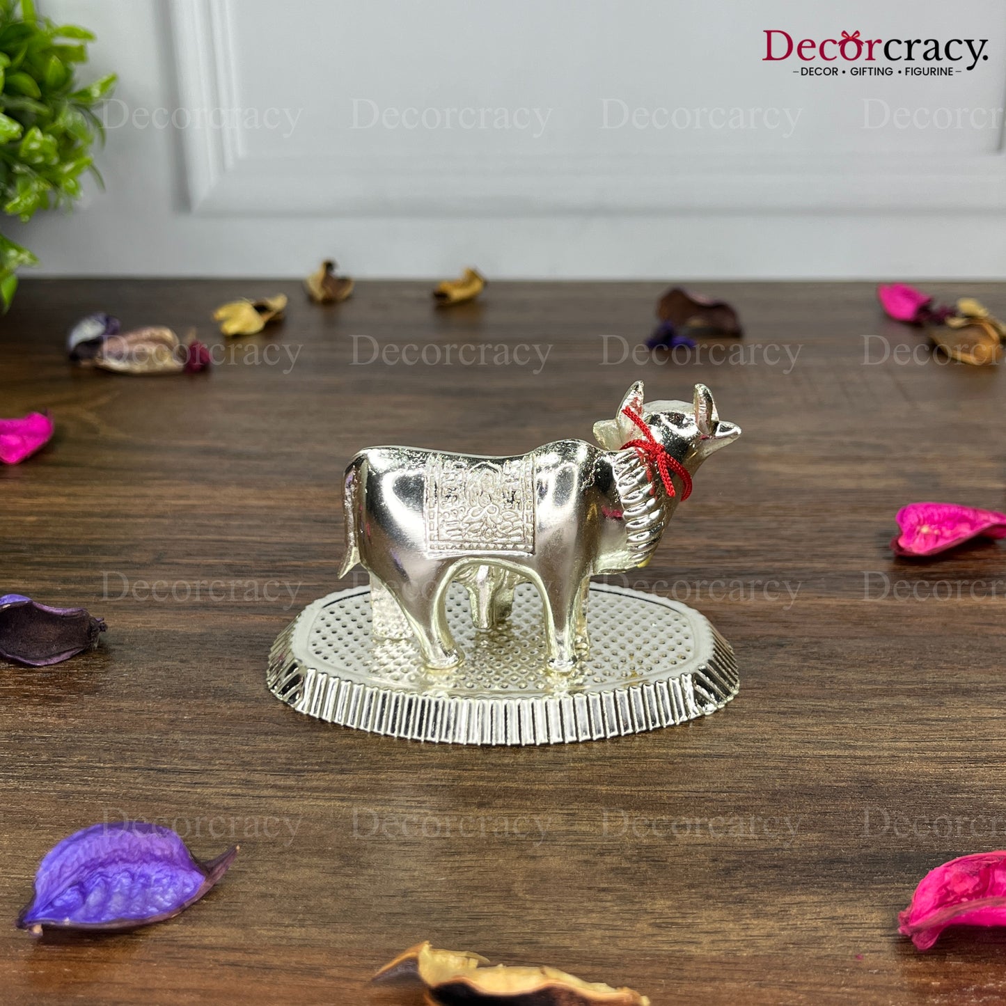 Kaamdhenu Guy SP Laxmi Ganesh incarved Metal silver