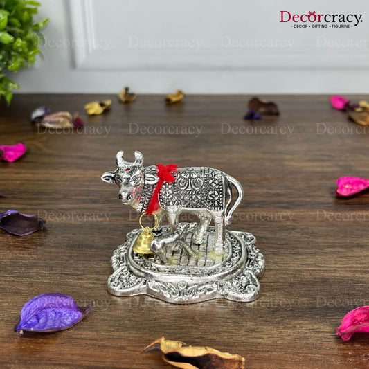 Kaamdhenu Guy Metal silver